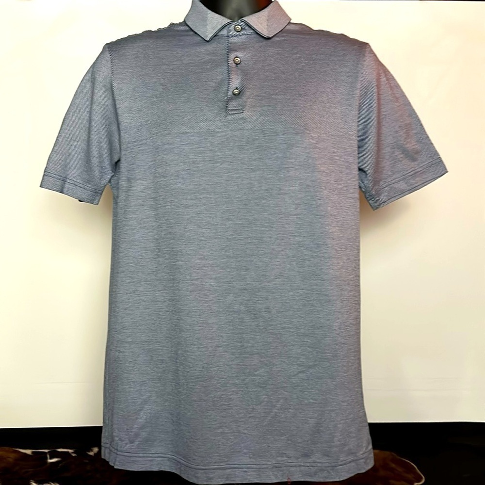 HART SCHAFFNER MARX Men’s Light Blue Short Sleeve Herringbone Polo Shirt.